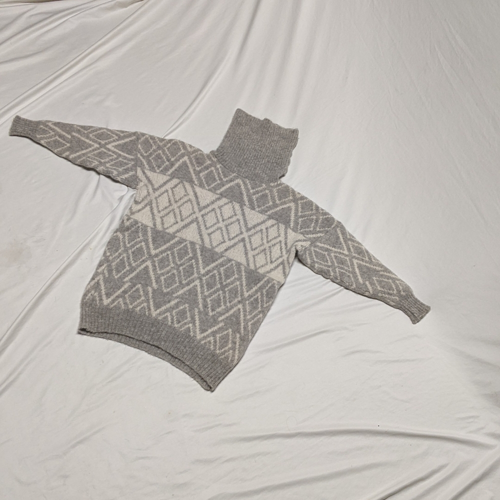 Wool Sweater - Picture 4 of 14